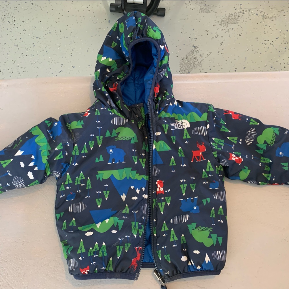 North Face reversible hooded infant jacket 12-18 months